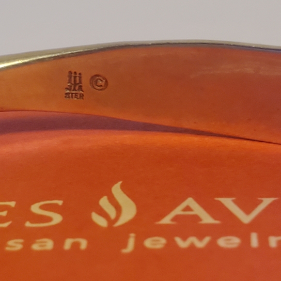 James Avery Retired Hand Forged Cuff - Picture 5 of 5